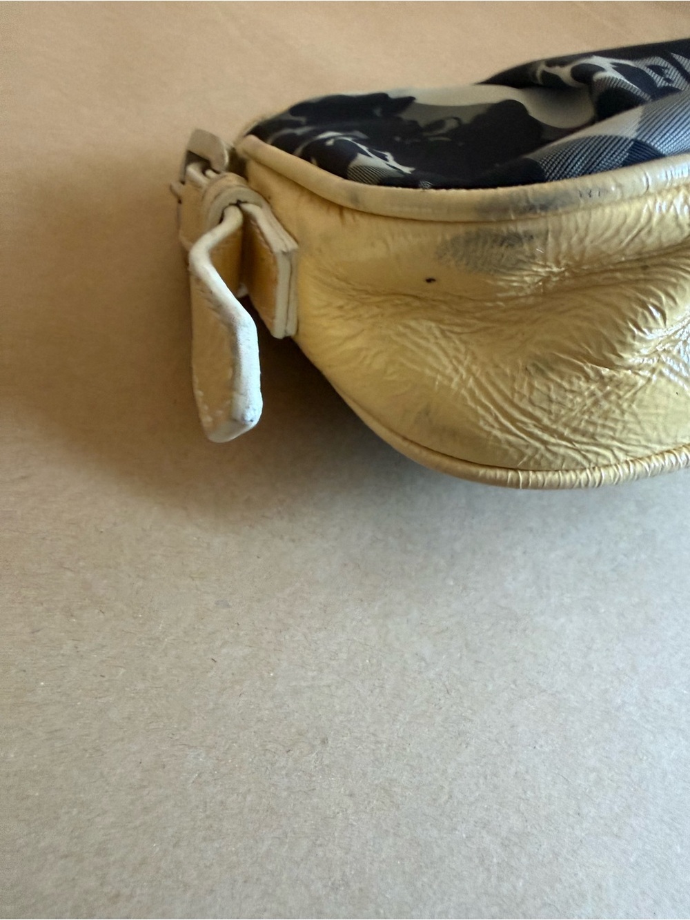 Burberry Baguette Bag - Picture 11 of 12